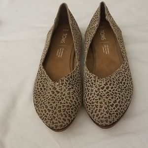 Toms Leopard Print Flats